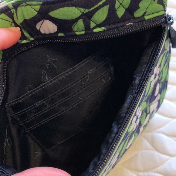 Vera Bradley Crossbody NWOT - Picture 6 of 8